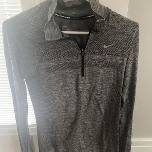 Grey Nike dry fit quarter zip up